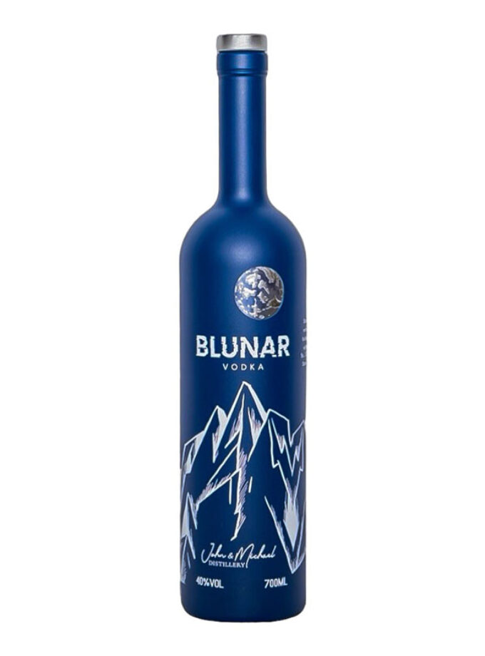 cava800.gr | ΒΟΤΚΑ BLUNAR | 30% - 40% |  | €35.64 |  |  | Ελλάδα